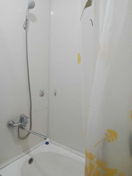 Талаба кизлар учун барча шароитларга эга 2  хонали квартира  — фото 4