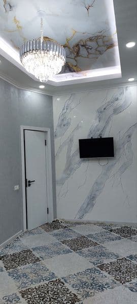 1 комнатная квартира. Около станции метро ОЛМОС 50 м от стан