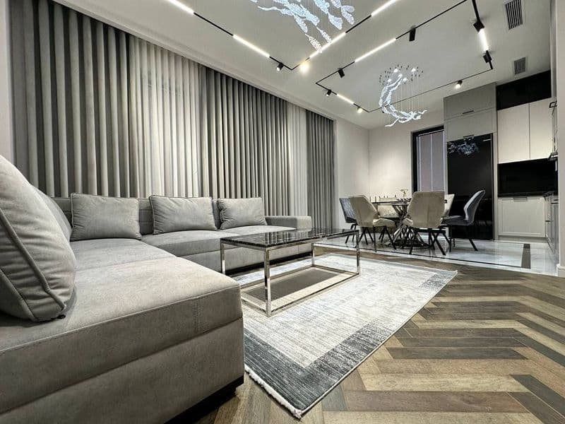 СРОЧНО Сдается квартира ПРЕМИУМ класса<br />
<br />
• Район: