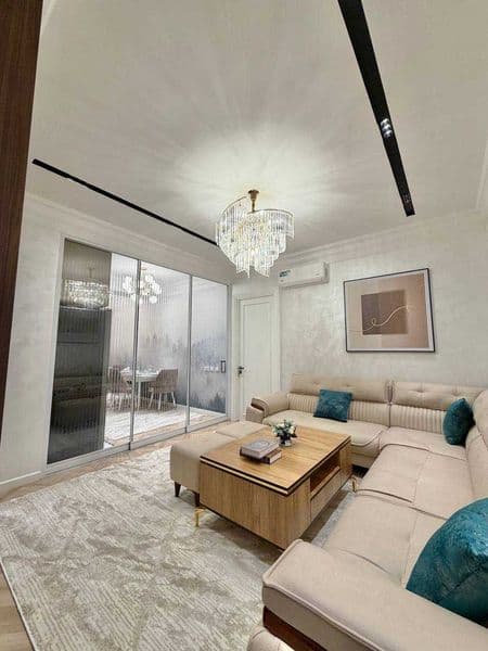 Сдаётся КЛАССНАЯ квартира<br />
<br />
• Район: Шайхантахурс