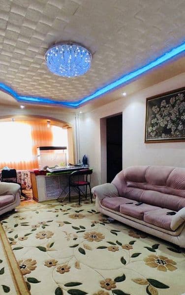 Сдается 2х ком.квартира <br />
Переделанная в 3х <br />
2в3/