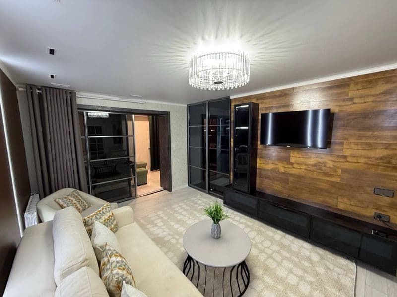 Arenda kvartira<br />
Chilonzor 2 kv<br />
Novza mitroga 300