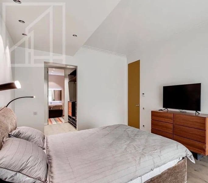 Мирабадский район<br />
Mirabad Avenue<br />
2/5/7<br />
60м — фото 3