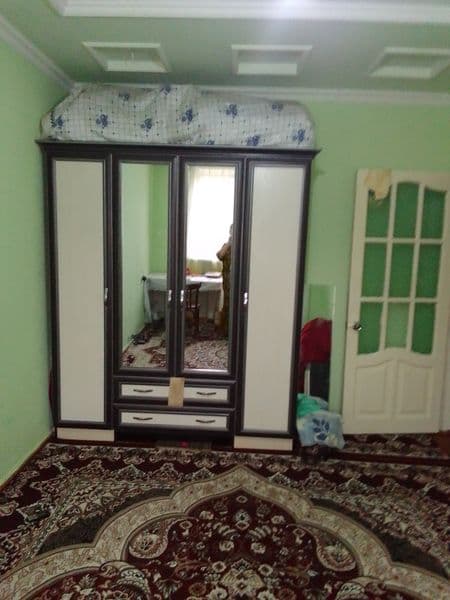 Faqat qizlar uchun birga Yashash ga xozyaykali kvartira. Ega