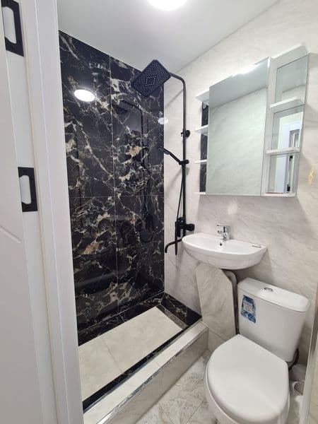 1 xona 2 xona qilingan hamma sharoitlari bor lekin kichik xo — фото 3