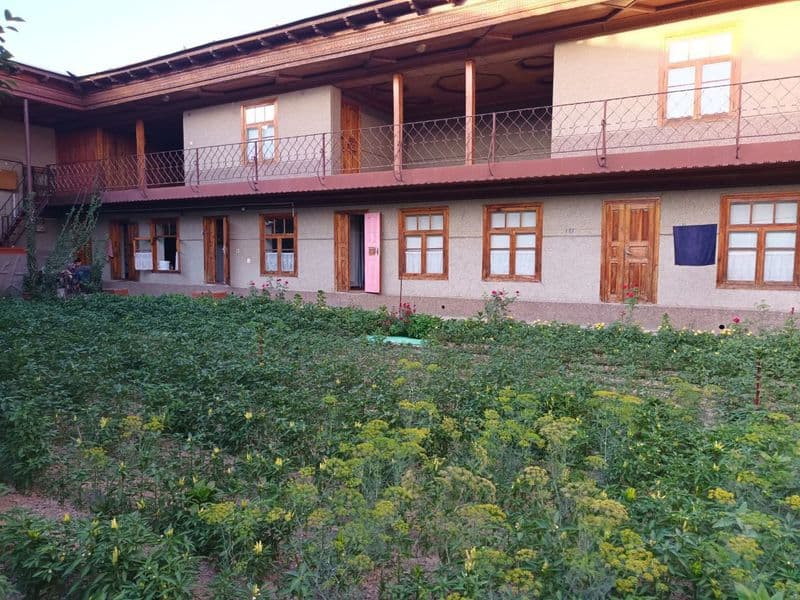 Нужен квартирант <br />
7 комнат<br />
Есть все необходимое  — фото 2