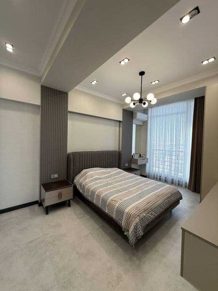 Сдаётся КЛАССНАЯ квартира<br />
<br />
• Район: Мирабадский<