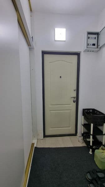 Сдаётся однокомнатная квартира, переделанная в двухкомнатную — фото 5