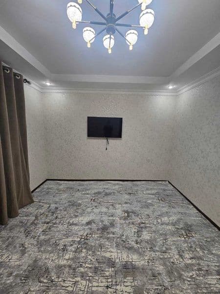 Сдаётся в аренду квартиру 9-этажка 5-этаж 2*3-комнатная.Площ