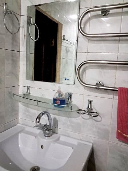 Chilonzor metro yaqinida joylashgan 2 xona uy ijaraga berila — фото 4