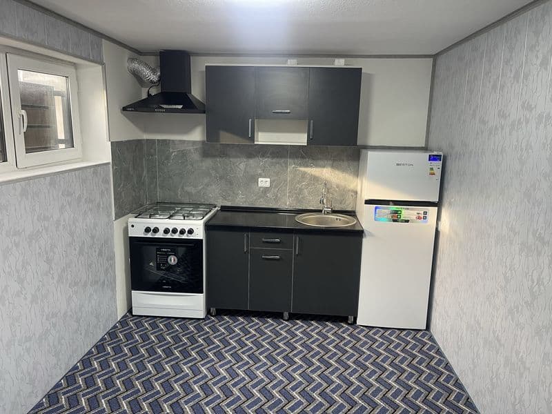 kvartiraa arendaga beriladi  !!<br />
faqat oilaviylarga ber