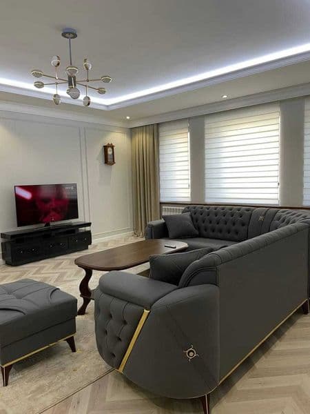 Сдается квартира в М Улугбекском районе в ЖК Янги Дархан 3-2