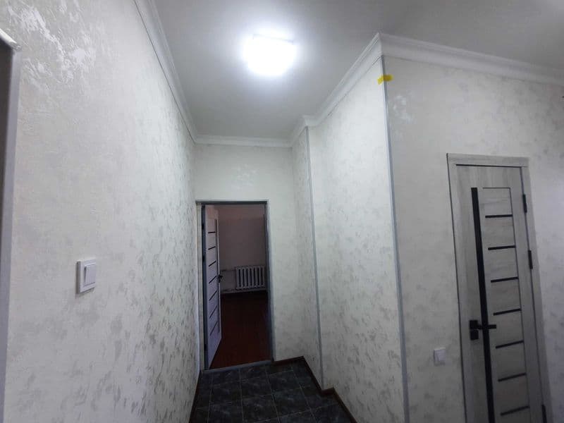 Сдаю вухкомнатную квартиру в медгородке 500 уе<br />
Квартир — фото 5