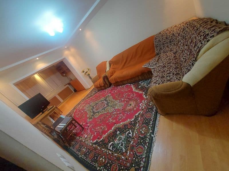 Аренда квартиры на юнусабаде , метро Шахристан.  3х комнатна