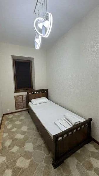 Район: Мирабадский<br />
Адрес: айбек<br />
<br />
Комнат: 3 — фото 4