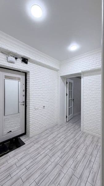 Arenda 5 minut ot metro Abdulla Qodiriy. Kvartira so vsemi u