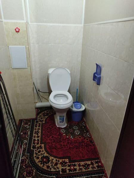 Новостройка двухкомнатная первые этаж кирпичный дом мебельте — фото 3