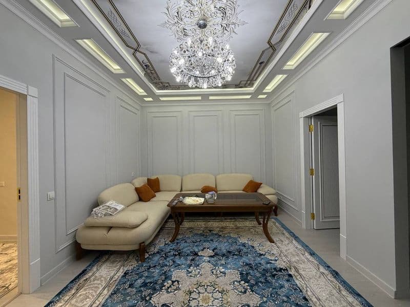 Для иностранцев (европейцев) или семей сдается квартира в эл