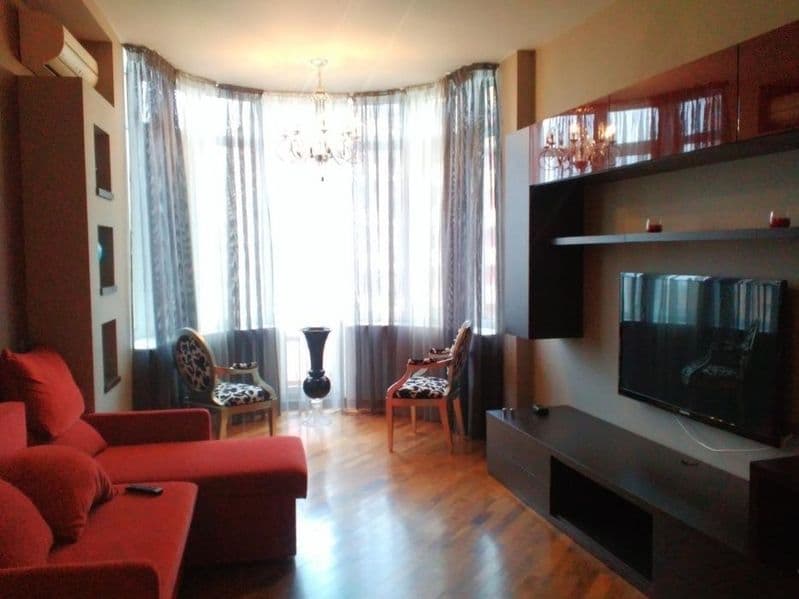 Сдается квартира 3/3/4 на Чехова (попугайчики). Звоните, ест