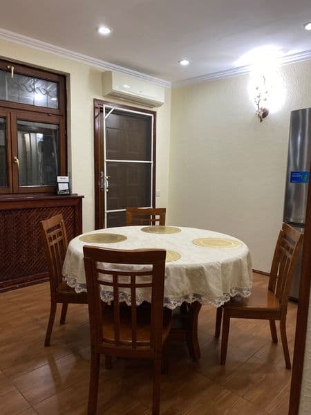 В Мирзоулугбекском районе, в центре города , Ц-1, рядом с Эк — фото 5