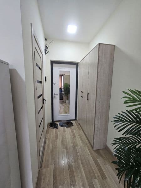 Сдается 1 комнатная <br />
Этаж 5<br />
Этажность дома 15<br