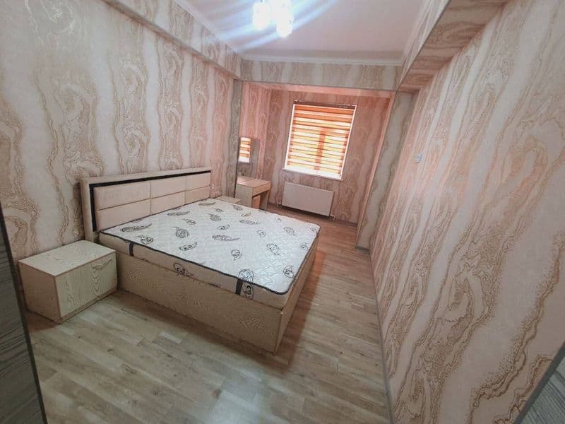 Yunusobodda Turkiston metro yaqinida 1 xonali kvartira beril