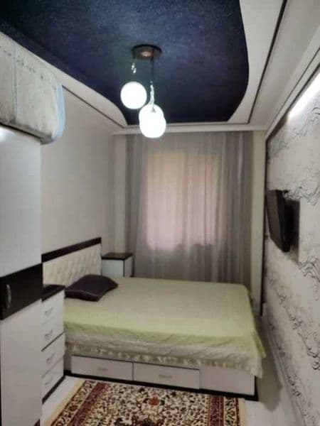 Феруза<br />
<br />
Цена: 450$<br />
<br />
• Ориентир: Гине