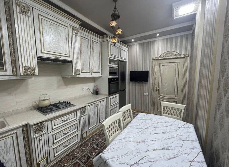 Себзар голден хаус 2/5/9 с мебелью с техникой — фото 5