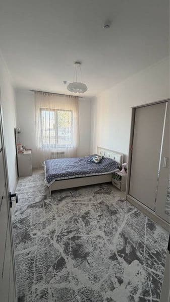 Sergeli Bobur mahalla 2 xona arenda<br />
Faqat oilaga beril