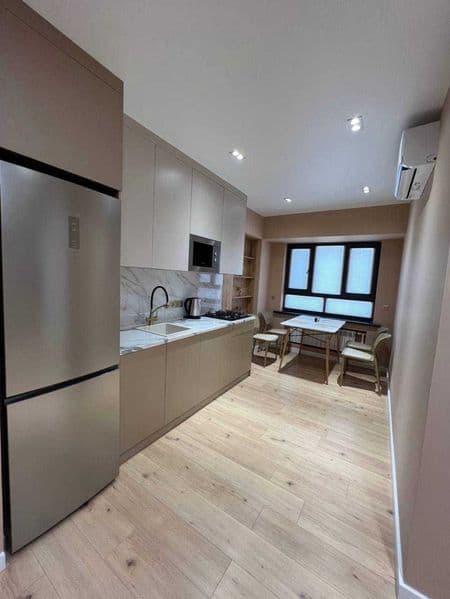 Район: Яшнабадский<br />
Адрес: Махтумкули<br />
<br />
• Ко — фото 3