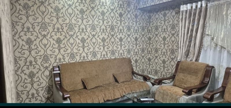 Сдаётся в аренду <br />
БИЙ 2/5/5<br />
Цена 500$<br />
Евро — фото 2