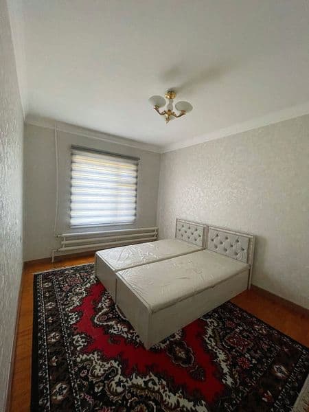 Sergili 6 a mavzesi shundoq sergili metro yonida bozorcha ha