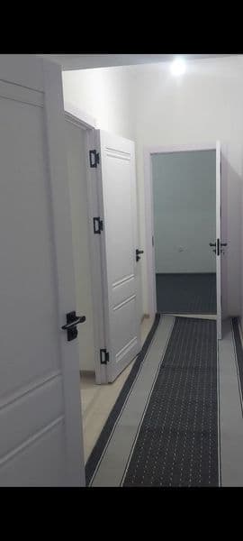 Orikzor bozor oldidan 2 xonali yangi odam yashamagan uy ijar