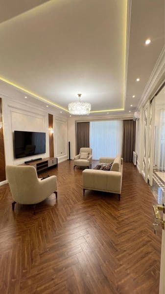 Элитный апартамент<br />
Район: Шайхантахур <br />
3/6/8<br 