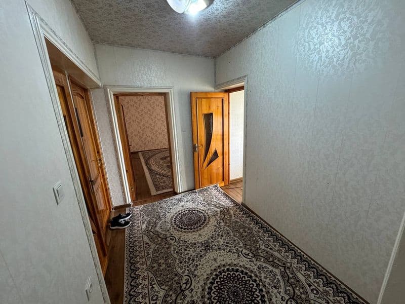 Yunusobot 8..2..400$ <br />
Oilaga xamma waroiti bor<br />
U — фото 4