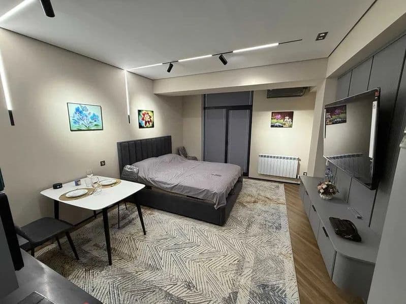 Сдаётся КЛАССНАЯ квартира<br />
<br />
• Район: Яшнабадский<