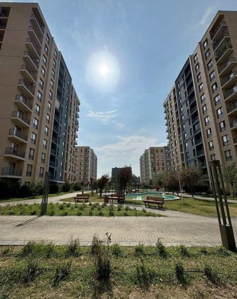 Сдаётся на аренду 2комнатная квартира на Алмазар сити.<br />