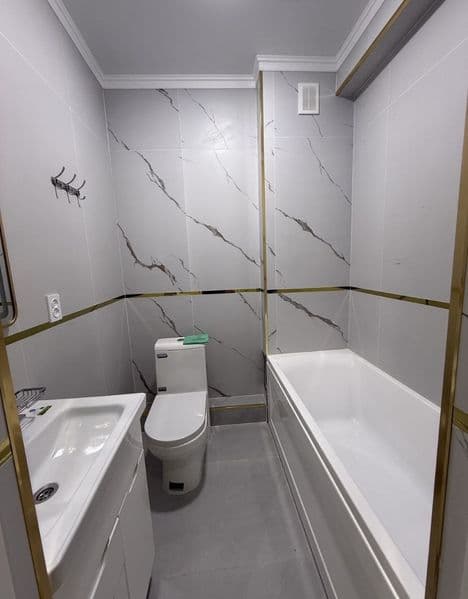 Чиланзарский район, рядом со станцией метро «Чиланзар». 2-ко — фото 3