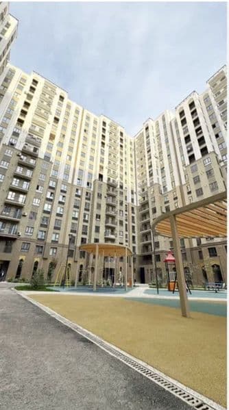 Mirobod tumani Golden House (Uzmakon) turar joy kompleksida 