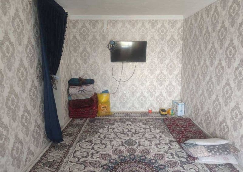 Селхоз институт <br />
Вдоль дороги<br />
2/4/4<br />
Все уд