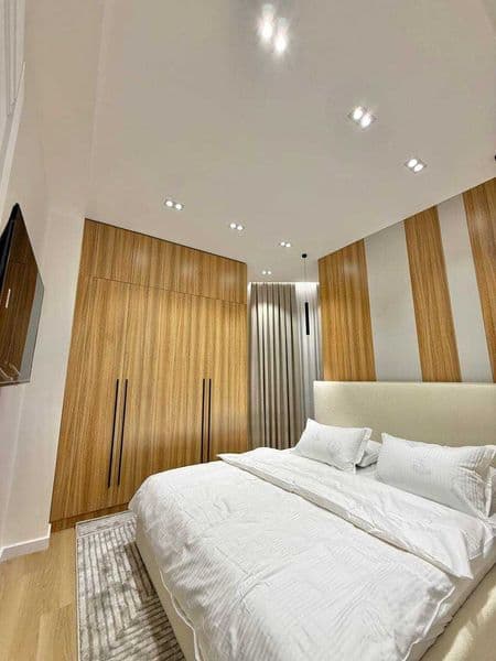 Жилой комплекс: Greenwich<br />
Комнат: 3<br />
Этаж: 4<br / — фото 4