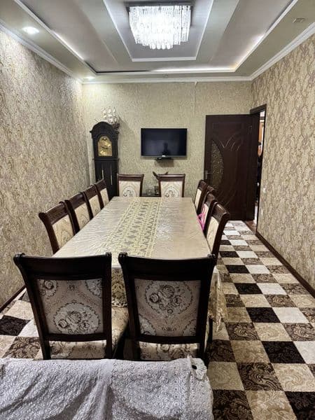 Ижарага 4 хонали квартира берилади. Хамма шароити бор. Оила 