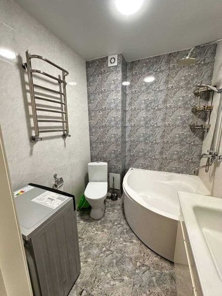 Сдается 1 комнатная квартира 45 кв.м. <br />
Укомплектована  — фото 4