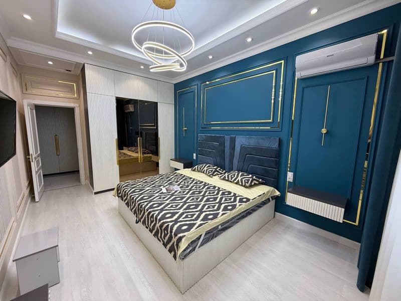 Сдаётся своя 3 комнатная квартира в новостройке,  на втором 