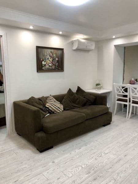 Сдается квартира на ЦУМе (110 школа) 2/3/7. Звоните, есть мн