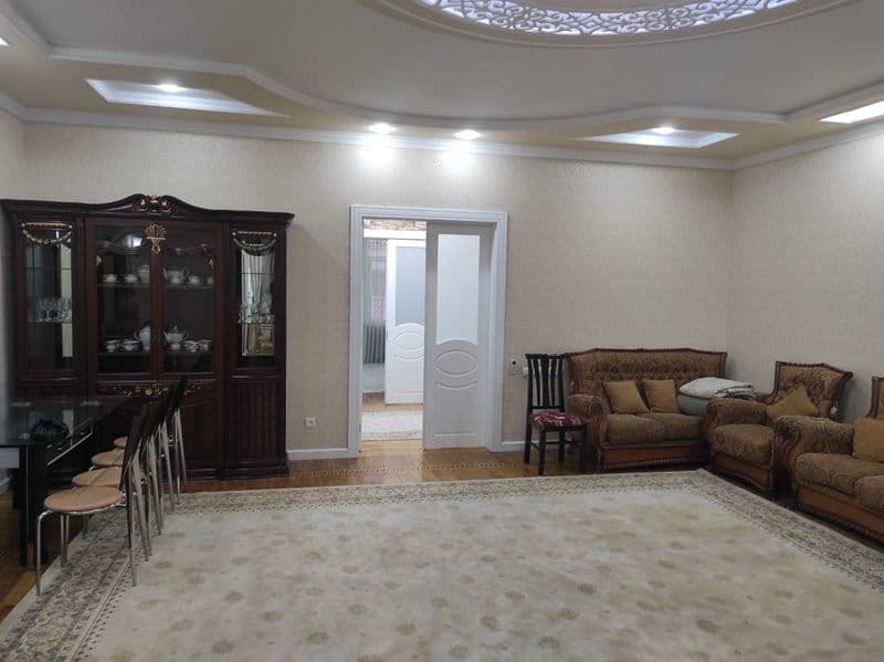 Мирабод район<br />
Нуккус куча <br />
4/5/8<br />
200кв.М<b — фото 3