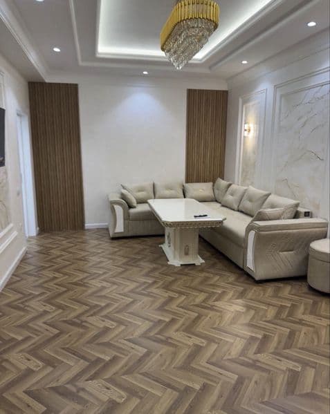 Квартира находится в Алмазарском районе около ТЦР Ривера  по