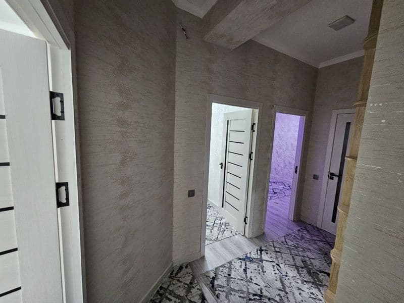 350$ 2 honali hamma sharoiti bor yangi uy <br />
Yaxshi inso — фото 2