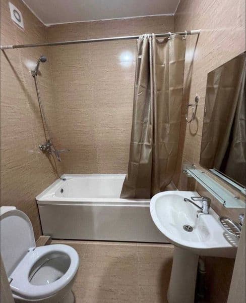 • Сдаётся квартира Навастройка <br />
• Район - Алмазар <br 