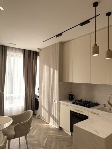 ЖК Koh ota<br />
Комнат: 2<br />
7 этаж/12 <br />
<br />
Пер